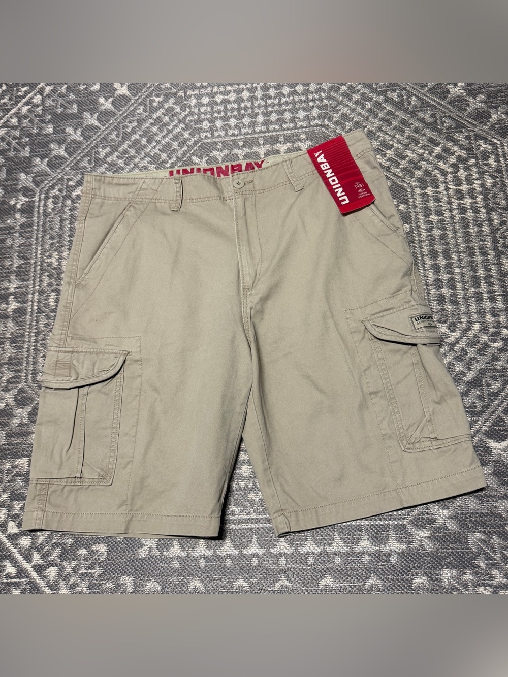 UNIONBAY Men’s Light Khaki Cargo Shorts